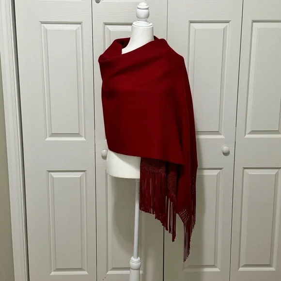 Artesanías Warmi Ajayu Alpaca Blend Red Scarf Wrap Crochet Fringe